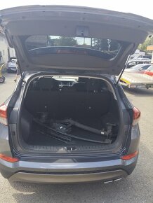 Hyundai Tucson 2.0, Diesel, 4x4, rv.2016/04 (cj.2466) - 16