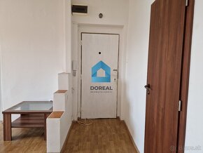 DOREAL 2 IZBOVÝ BYT S LOGGIOU, PALÁRIKOVA ULICA - SENICA - 16