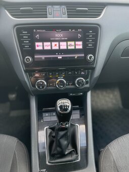 Škoda Octavia Combi 2.0 TDI 110kw Style Plus - bez ADBLUE - 16