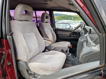 Mitsubishi Pajero Wagon 3.0 GLS A/T - 16