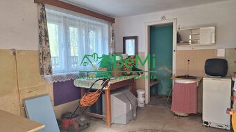 Pekný rodinný dom so záhradou  v obci Roštár za 37900,-,-Eur - 16