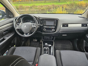 Mitsubishi Outlander 2.0 benzín - 17