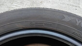 YOKOHAMA  225/55 R18 98H - 17