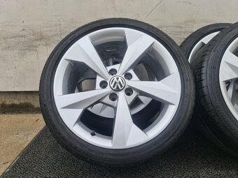 LETNA SADA 5X112 R18 + PNEU 225/40 R18 - 17