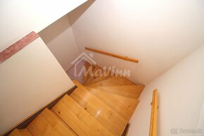 PREDAJ 6 izb DOM NEMŠOVÁ s pozemkom 329 m² - 17