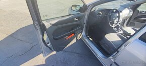 Ford Focus Combi 1.6i Benzin 2005 - 17