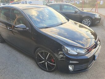 Predám VW GOLF6 GTI 2.0TSI (2011) - 17