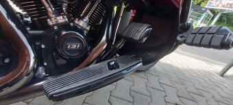 Predám Harley-Davidson CVO Street Glide FLHXSE - 17