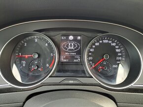 Volkswagen Passat Variant 2.0 TDI EVO Elegance - 17