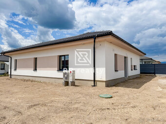 NOVÉ MOKRANCE - RD bungalov 140m2, TČ a rekuperácia v cene - 17