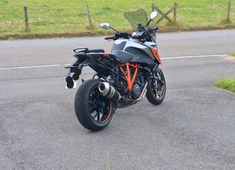 KTM 1290GT super Duke - 17