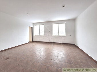 Trojpodlažný penzión so samostatným apartmánom blízko lesa - 17