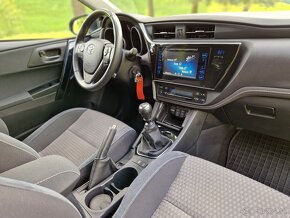 Toyota Auris Touring Sports 1.2 Turbo Executive - 17