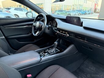 Mazda 3 2.0 Skyactiv-G Automat, 90 kW, 2019, 72 000km - 17