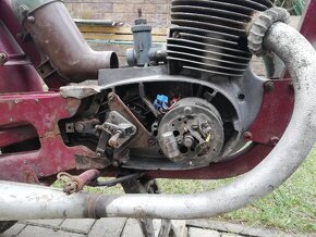 Jawa 250 typ 353 na prihlásenie na biele TEČ - 17