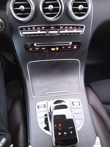 Predám Mercedes-Benz GLC 220 d 4 MATIC - 17