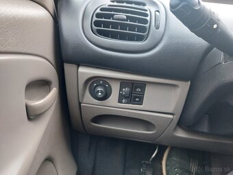 Citroen Xsara Picasso 2.0 HDI - 17