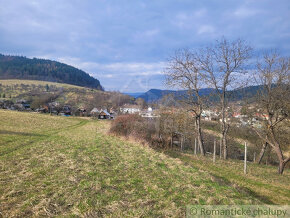 Stavebný pozemok s krásnym výhľadom nad obcou Jasenica pri - 17