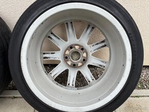 Audi 9-Spoke Wheels R18 - 17