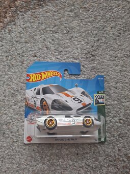 Hot wheels mix autíčok 2. - 17