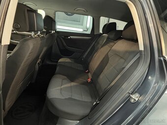 Volkswagen Passat Variant 2.0 TDI Comfortline - 17