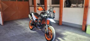 KTM 890 SMT 2023 za 9900,00 € bez doplnkov za chcete ho ? - 17