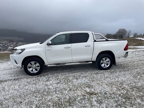 Toyota Hilux - 17