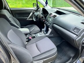 Subaru Forester 2.0i Comfort CVT - 17