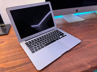 Predám MacBook Air 2013 i5 (128 GB, 4 GB RAM) - 17