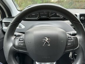 Peugeot 208 1.2 PureTech Allure - 17