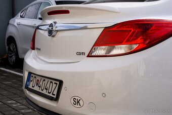 Opel Insignia 2.0 CDTI 160k Cosmo - 17