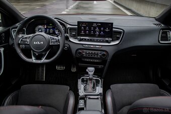 Kia ProCeed 1.6 T-GDi GT - 17