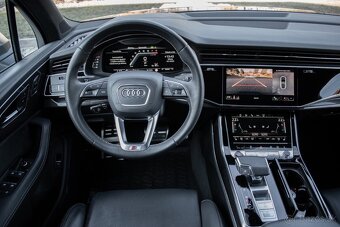 Audi SQ7 4.0 tfsi quattro - 17