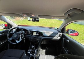 KIA sportage 1,6 veľmi úsporná - 17