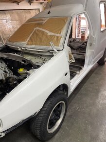 Volkswagen Caddy 1.4mpi - 17