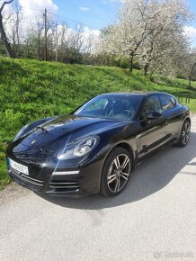 Porsche Panamera - 17