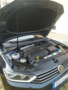 Volkswagen Passat Variant 2.0TDi DSG - 17