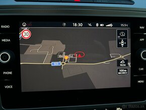 Volkswagen Passat Variant 2.0 TDI Business - VIRTUAL COCKPIT - 17