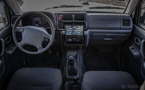 Suzuki Jimny 1.5 DCi, 48kW, 4x4 - 17