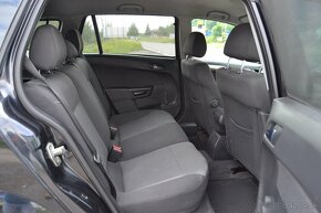 Opel Astra Caravan 1.9 CDTi rv 12/2008 NOVÁ STK+EK - 17