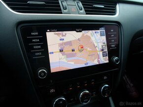 Škoda Octavia Combi 1.4 TSI 150k panorama,ťažné,kamera,navi - 17