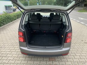 VW Touran 1.4 tsi 2008 - 17