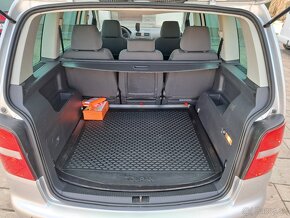 Volkswagen Touran Van 1.9 TDI - 17