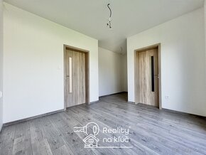 Na predaj novostavba - 4-izbový rodinný dom v obci Jasová - 17