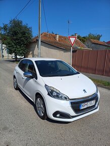 Peugeot 208 rocnik 2018 vo vysokej výbave - 17