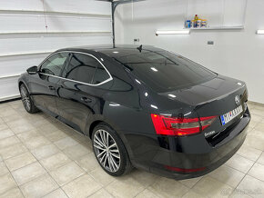 Škoda Supeb 2.0 Tdi 110 Kw - 17