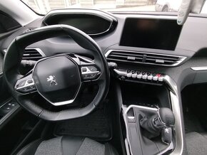 Peugeot 5008 - 17