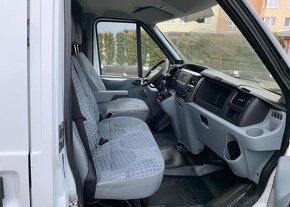 Ford Transit 2.2TDCI 63KW L2H2 NAVI PARK KA nafta manuál - 17