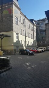 Na prenájom administratívny priestor, 111 m², Jakubovo nám., - 17