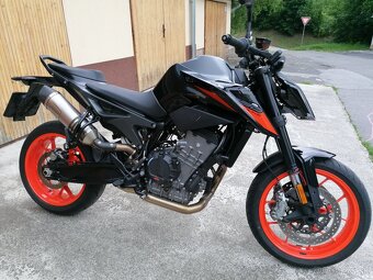 KTM 790 Duke 2021 - 17